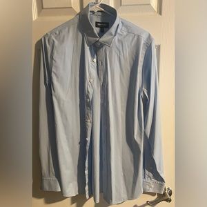 Express Performance Button Up Shirt Medium